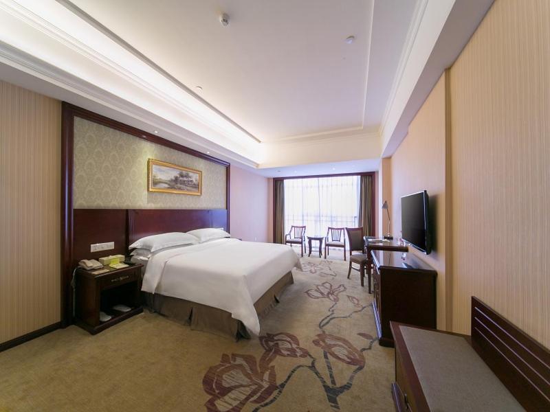 Vienna Classic Hotel Shizhongshan Avenue Jiujiang  Eksteriør billede